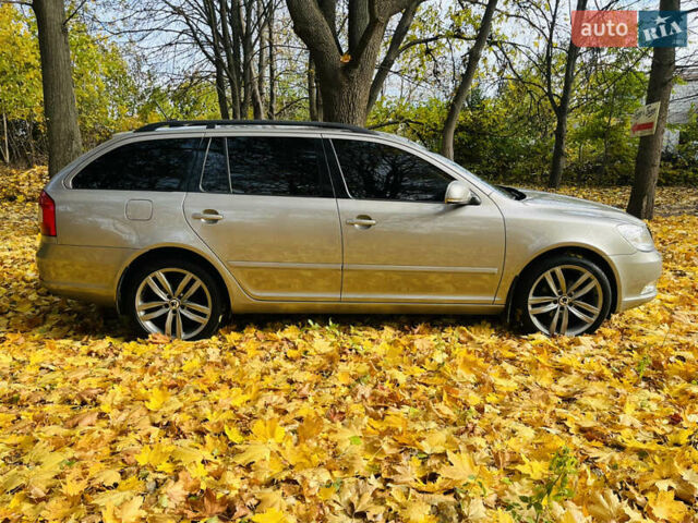Шкода Октавия 2012 в Умани на Automoto.ua Бежевый Шкода Октавия, объемом двигателя 1.6 л и пробегом 208 тыс. км за 8800 $, фото 7 на Automoto.ua