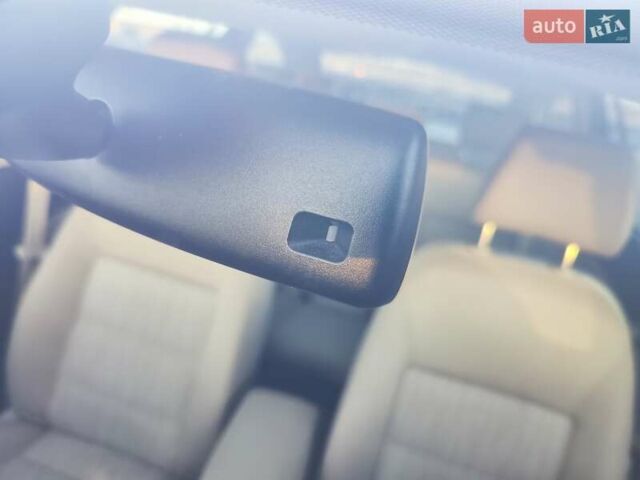 Бежевый Шкода Октавия, объемом двигателя 1.8 л и пробегом 190 тыс. км за 7555 $, фото 60 на Automoto.ua