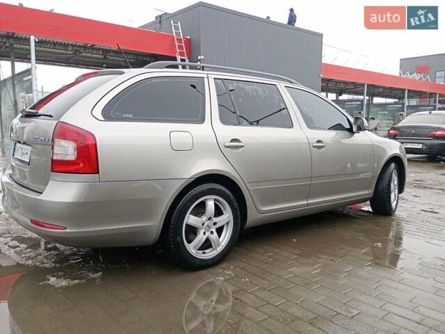 Бежевый Шкода Октавия, объемом двигателя 2 л и пробегом 295 тыс. км за 7300 $, фото 2 на Automoto.ua
