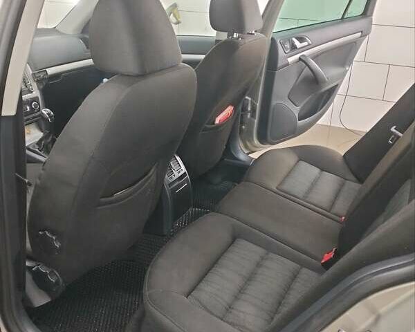Бежевий Шкода Октавія, об'ємом двигуна 1.6 л та пробігом 350 тис. км за 7600 $, фото 29 на Automoto.ua
