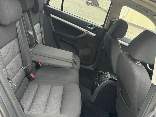 Бежевый Шкода Октавия, объемом двигателя 2 л и пробегом 250 тыс. км за 3950 $, фото 17 на Automoto.ua