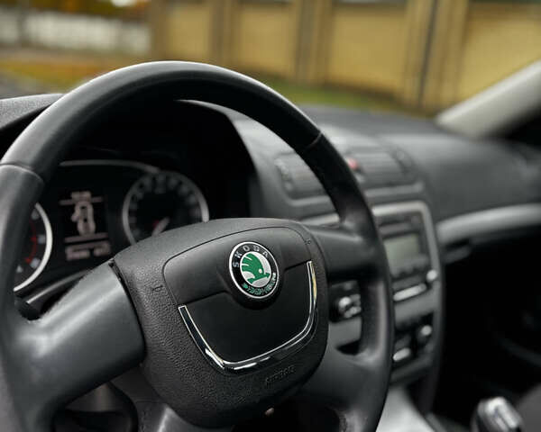 Шкода Октавія 2012 у Харкові на Automoto.ua Бежевий Шкода Октавія, об'ємом двигуна 1.8 л та пробігом 219 тис. км за 8700 $, фото 10 на Automoto.ua