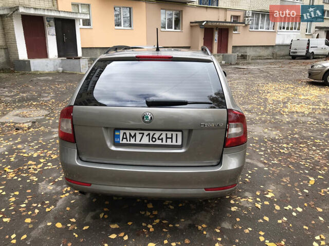 Бежевый Шкода Октавия, объемом двигателя 1.97 л и пробегом 292 тыс. км за 7300 $, фото 5 на Automoto.ua