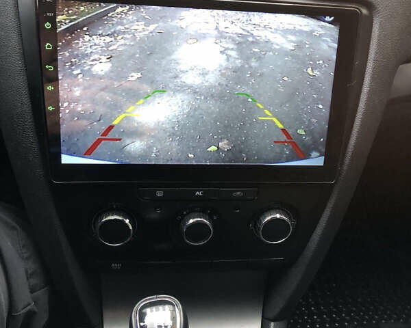 Бежевый Шкода Октавия, объемом двигателя 1.97 л и пробегом 292 тыс. км за 7300 $, фото 17 на Automoto.ua