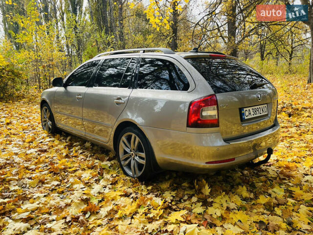 Шкода Октавия 2012 в Умани на Automoto.ua Бежевый Шкода Октавия, объемом двигателя 1.6 л и пробегом 208 тыс. км за 8800 $, фото 12 на Automoto.ua