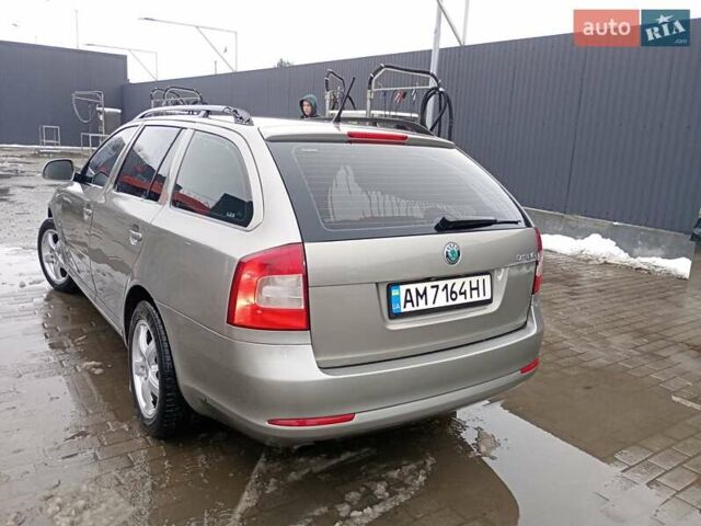 Бежевий Шкода Октавія, об'ємом двигуна 1.97 л та пробігом 294 тис. км за 8100 $, фото 5 на Automoto.ua