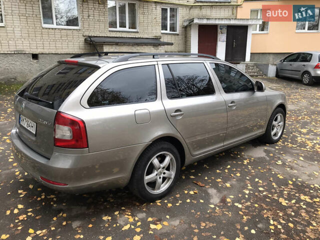 Бежевый Шкода Октавия, объемом двигателя 1.97 л и пробегом 292 тыс. км за 7300 $, фото 4 на Automoto.ua