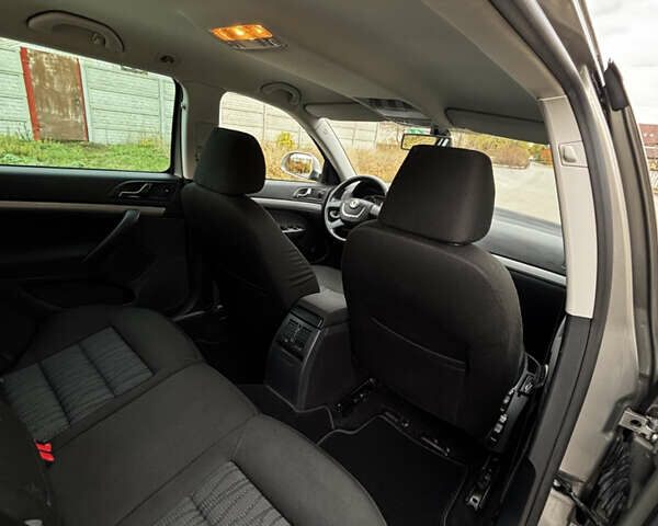 Шкода Октавія 2012 у Харкові на Automoto.ua Бежевий Шкода Октавія, об'ємом двигуна 1.8 л та пробігом 219 тис. км за 8700 $, фото 18 на Automoto.ua