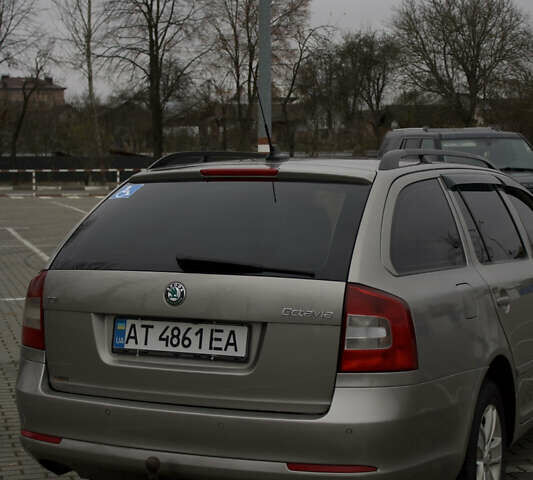 Бежевый Шкода Октавия, объемом двигателя 1.6 л и пробегом 286 тыс. км за 7500 $, фото 9 на Automoto.ua