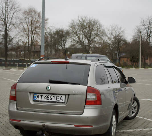 Бежевый Шкода Октавия, объемом двигателя 1.6 л и пробегом 286 тыс. км за 7500 $, фото 8 на Automoto.ua