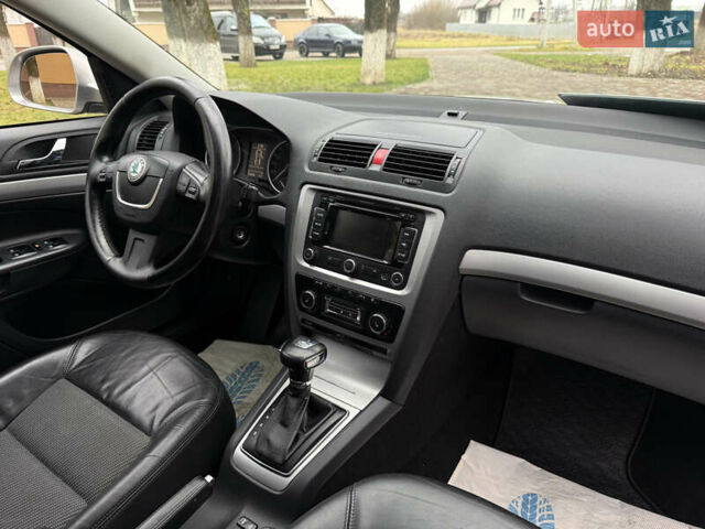 Бежевый Шкода Октавия, объемом двигателя 2 л и пробегом 278 тыс. км за 9400 $, фото 23 на Automoto.ua