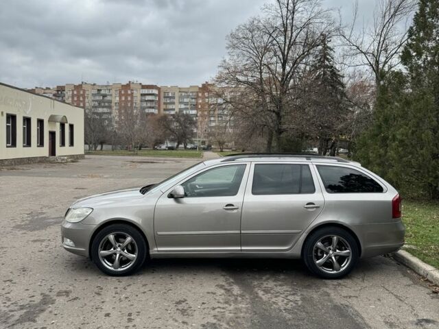 Бежевый Шкода Октавия, объемом двигателя 2 л и пробегом 250 тыс. км за 3950 $, фото 7 на Automoto.ua