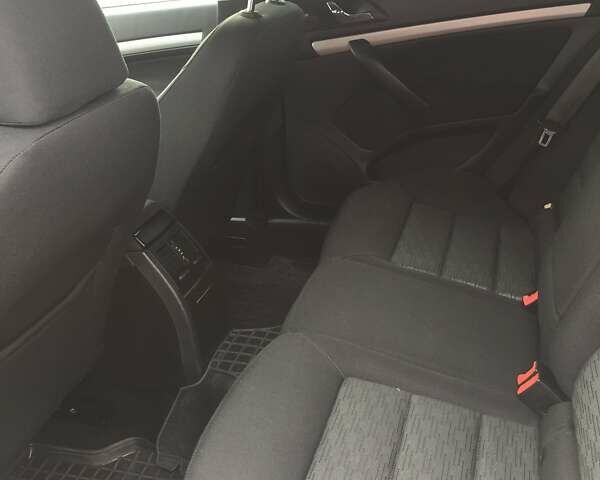 Бежевий Шкода Октавія, об'ємом двигуна 1.6 л та пробігом 210 тис. км за 9500 $, фото 14 на Automoto.ua