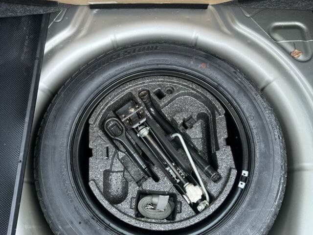 Бежевый Шкода Октавия, объемом двигателя 2 л и пробегом 250 тыс. км за 3950 $, фото 21 на Automoto.ua