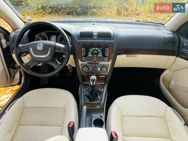 Шкода Октавия 2012 в Умани на Automoto.ua Бежевый Шкода Октавия, объемом двигателя 1.6 л и пробегом 208 тыс. км за 8800 $, фото 17 на Automoto.ua