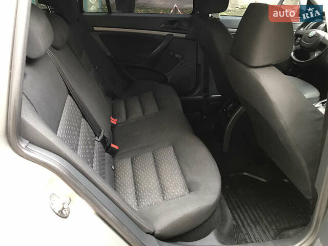 Бежевый Шкода Октавия, объемом двигателя 1.97 л и пробегом 292 тыс. км за 7300 $, фото 12 на Automoto.ua