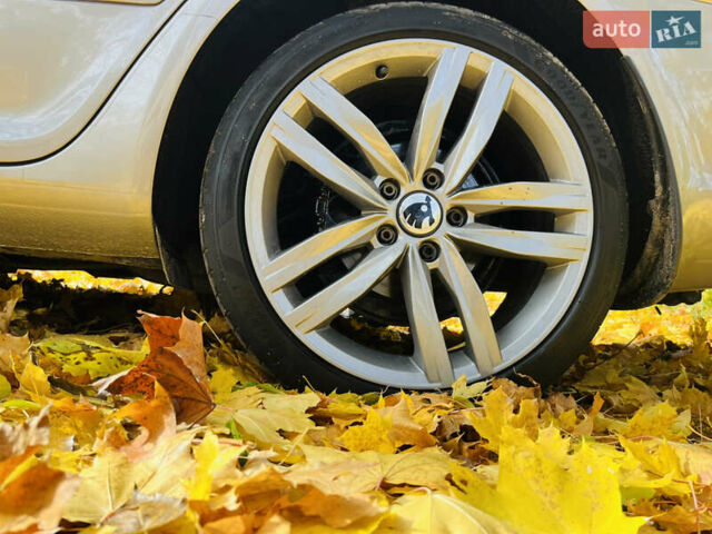 Шкода Октавия 2012 в Умани на Automoto.ua Бежевый Шкода Октавия, объемом двигателя 1.6 л и пробегом 208 тыс. км за 8800 $, фото 31 на Automoto.ua