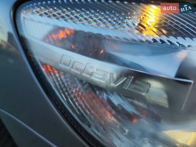 Бежевый Шкода Октавия, объемом двигателя 1.8 л и пробегом 190 тыс. км за 7555 $, фото 62 на Automoto.ua