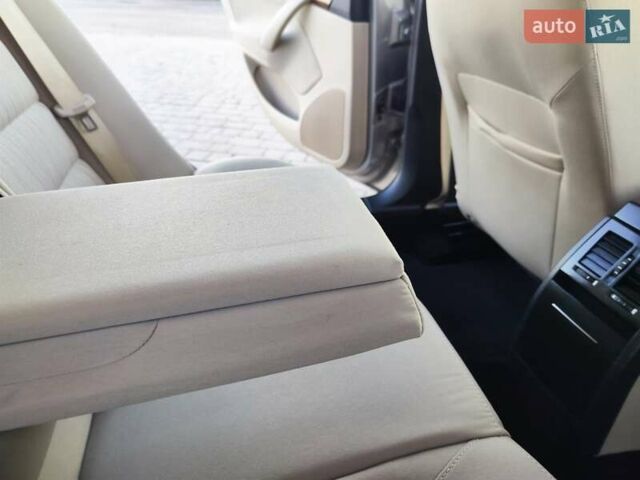 Бежевый Шкода Октавия, объемом двигателя 1.8 л и пробегом 190 тыс. км за 7555 $, фото 41 на Automoto.ua