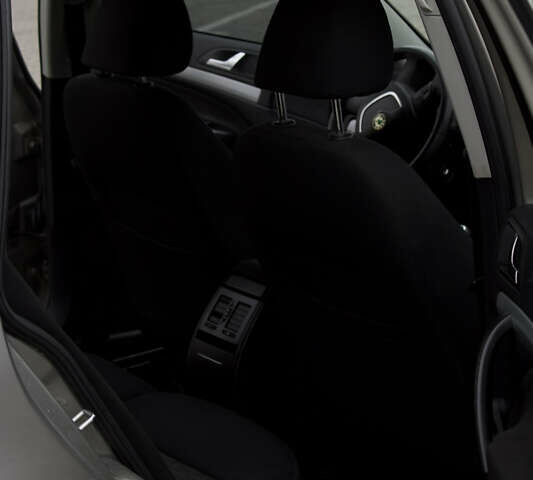 Бежевый Шкода Октавия, объемом двигателя 1.6 л и пробегом 286 тыс. км за 7500 $, фото 24 на Automoto.ua