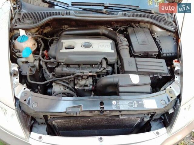 Шкода Октавия 2013 в Киеве на Automoto.ua Бежевый Шкода Октавия, объемом двигателя 1.8 л и пробегом 225 тыс. км за 9400 $, фото 8 на Automoto.ua