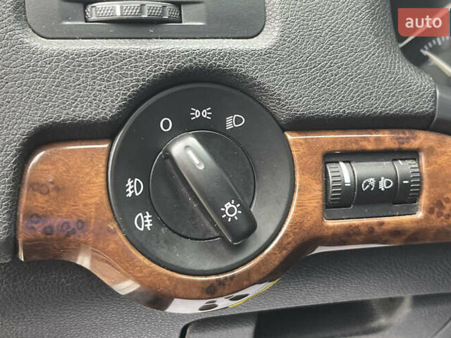 Бежевий Шкода Октавія, об'ємом двигуна 1.8 л та пробігом 350 тис. км за 7800 $, фото 14 на Automoto.ua