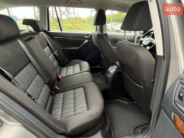 Бежевий Шкода Октавія, об'ємом двигуна 1.8 л та пробігом 350 тис. км за 7800 $, фото 19 на Automoto.ua