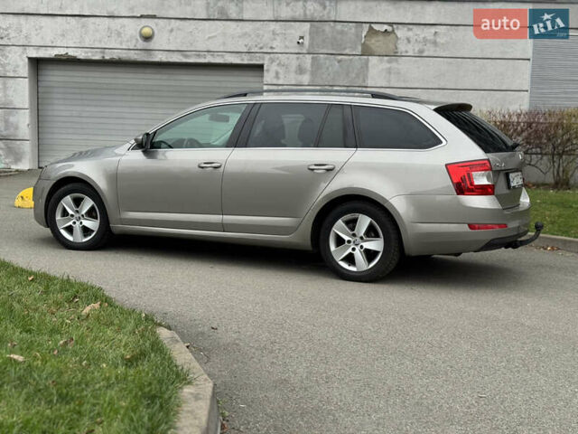 Бежевый Шкода Октавия, объемом двигателя 1.97 л и пробегом 335 тыс. км за 10900 $, фото 8 на Automoto.ua