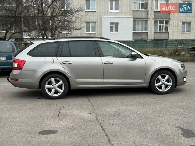 Бежевый Шкода Октавия, объемом двигателя 1.6 л и пробегом 160 тыс. км за 13500 $, фото 13 на Automoto.ua