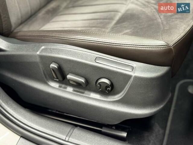 Бежевый Шкода Октавия, объемом двигателя 1.8 л и пробегом 178 тыс. км за 13999 $, фото 131 на Automoto.ua