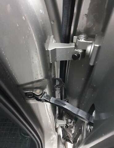 Бежевый Шкода Октавия, объемом двигателя 1.8 л и пробегом 160 тыс. км за 11300 $, фото 3 на Automoto.ua