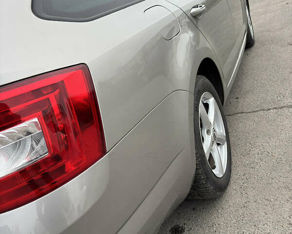 Бежевый Шкода Октавия, объемом двигателя 1.6 л и пробегом 160 тыс. км за 13500 $, фото 14 на Automoto.ua