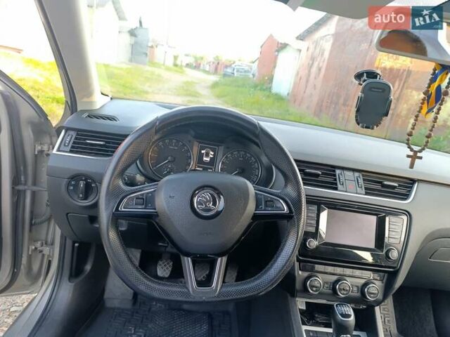 Бежевий Шкода Октавія, об'ємом двигуна 1.97 л та пробігом 298 тис. км за 11100 $, фото 12 на Automoto.ua