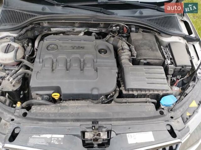 Бежевый Шкода Октавия, объемом двигателя 2 л и пробегом 261 тыс. км за 11800 $, фото 20 на Automoto.ua