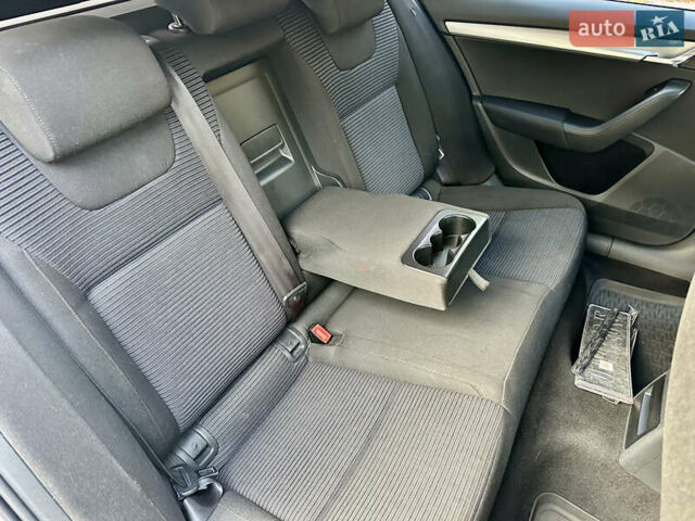 Шкода Октавия 2015 в Ровно на Automoto.ua Бежевый Шкода Октавия, объемом двигателя 2.01 л и пробегом 270 тыс. км за 10999 $, фото 24 на Automoto.ua