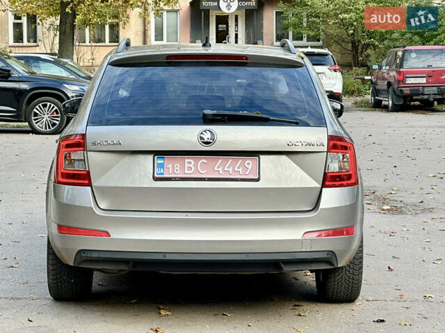Шкода Октавия 2015 в Ровно на Automoto.ua Бежевый Шкода Октавия, объемом двигателя 2.01 л и пробегом 270 тыс. км за 10999 $, фото 10 на Automoto.ua
