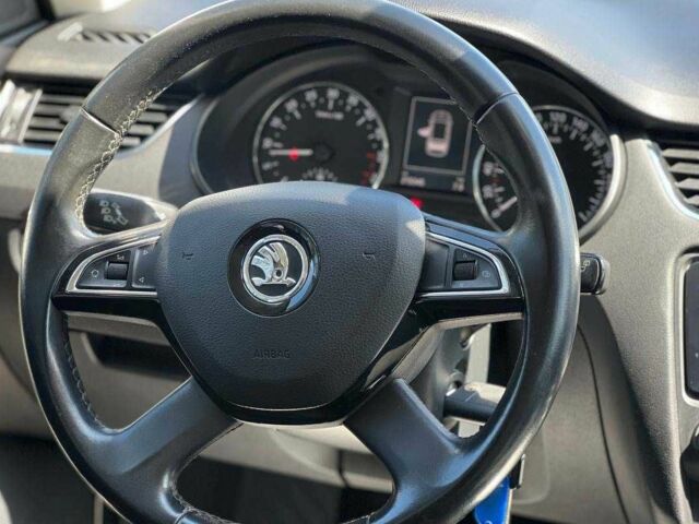 Бежевый Шкода Октавия, объемом двигателя 2 л и пробегом 215 тыс. км за 11200 $, фото 14 на Automoto.ua