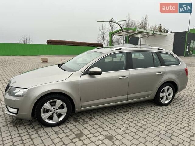 Бежевый Шкода Октавия, объемом двигателя 2 л и пробегом 218 тыс. км за 11550 $, фото 12 на Automoto.ua