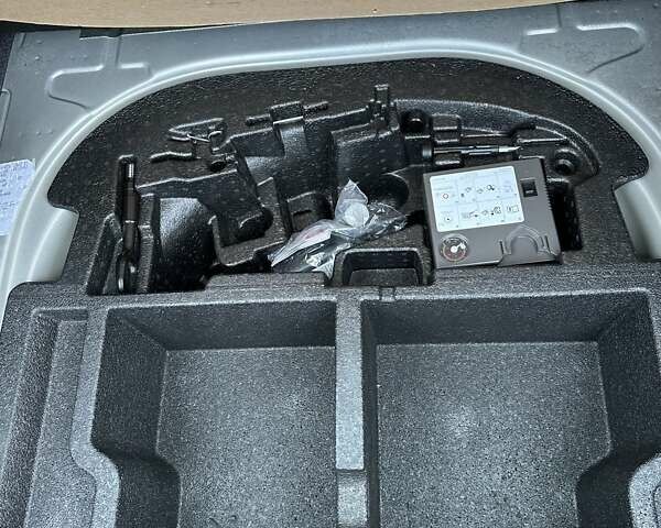 Бежевый Шкода Октавия, объемом двигателя 2 л и пробегом 218 тыс. км за 11550 $, фото 28 на Automoto.ua