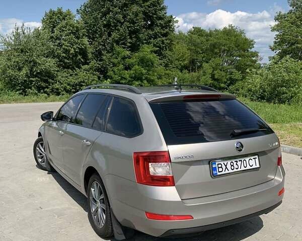 Бежевий Шкода Октавія, об'ємом двигуна 1.6 л та пробігом 222 тис. км за 12500 $, фото 7 на Automoto.ua