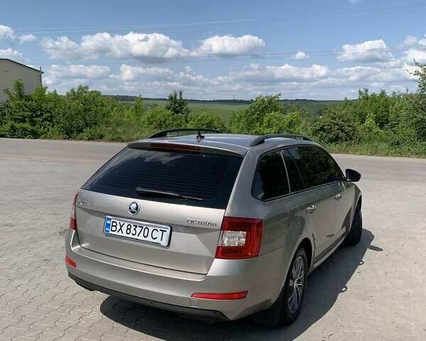 Бежевий Шкода Октавія, об'ємом двигуна 1.6 л та пробігом 222 тис. км за 12500 $, фото 10 на Automoto.ua