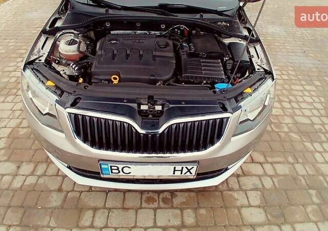 Бежевий Шкода Октавія, об'ємом двигуна 1.98 л та пробігом 255 тис. км за 13800 $, фото 4 на Automoto.ua