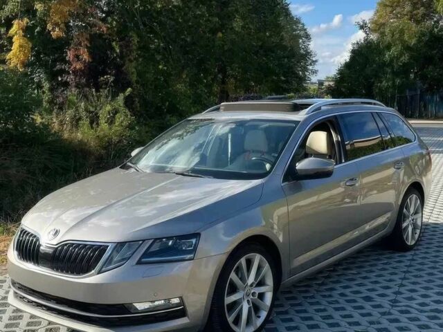 Бежевый Шкода Октавия, объемом двигателя 2 л и пробегом 69 тыс. км за 8300 $, фото 2 на Automoto.ua