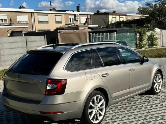 Бежевый Шкода Октавия, объемом двигателя 2 л и пробегом 69 тыс. км за 8300 $, фото 5 на Automoto.ua