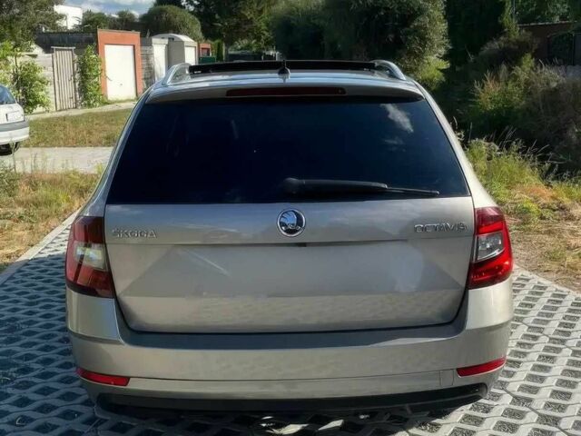 Бежевый Шкода Октавия, объемом двигателя 2 л и пробегом 69 тыс. км за 8300 $, фото 4 на Automoto.ua