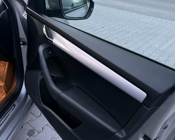 Бежевый Шкода Октавия, объемом двигателя 1.5 л и пробегом 270 тыс. км за 13100 $, фото 18 на Automoto.ua