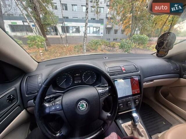 Шкода Октавія 2004 у Дніпро (Дніпропетровську) на Automoto.ua Бежевий Шкода Октавія, об'ємом двигуна 1.6 л та пробігом 250 тис. км за 5900 $, фото 4 на Automoto.ua