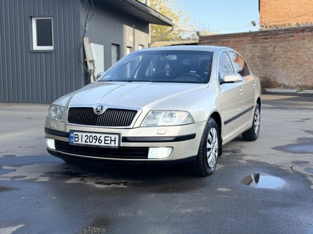 Бежевий Шкода Октавія, об'ємом двигуна 0 л та пробігом 320 тис. км за 4800 $, фото 2 на Automoto.ua