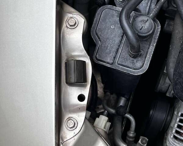 Бежевый Шкода Октавия, объемом двигателя 1.6 л и пробегом 153 тыс. км за 6800 $, фото 5 на Automoto.ua