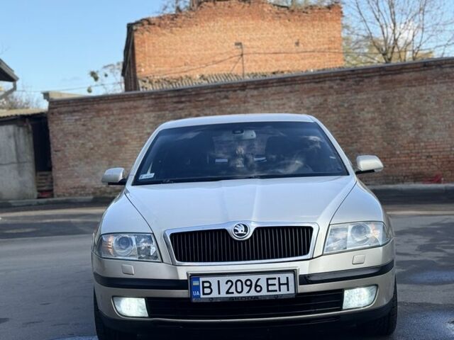 Бежевий Шкода Октавія, об'ємом двигуна 0 л та пробігом 320 тис. км за 4800 $, фото 3 на Automoto.ua